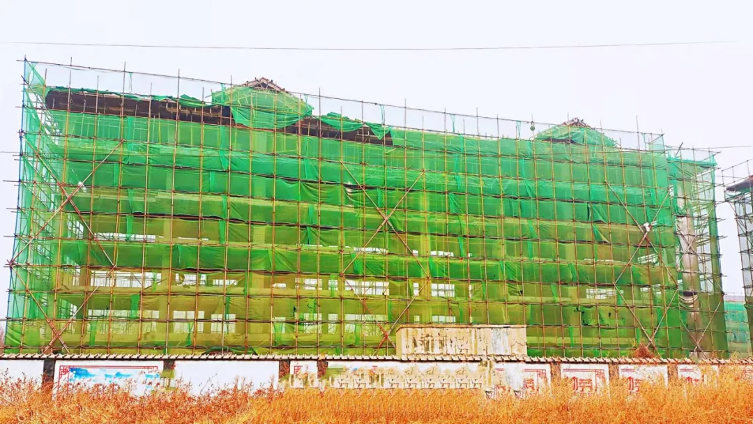 堯王山花園B區(qū)4號(hào)樓三層封頂86.png